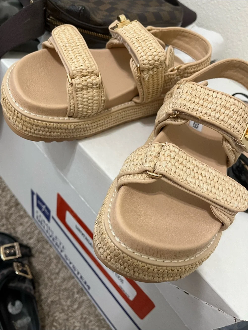 Steve Madden chunky woven